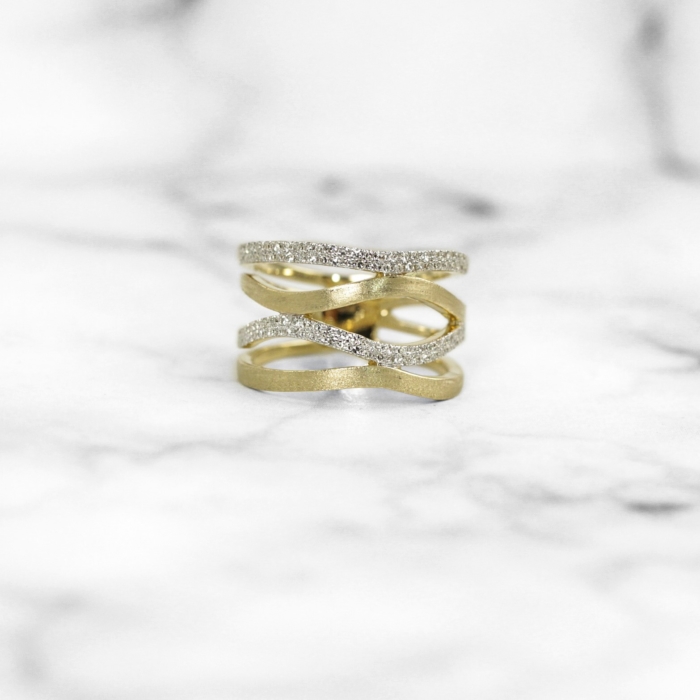 Two-Tone Wave Diamond Ring