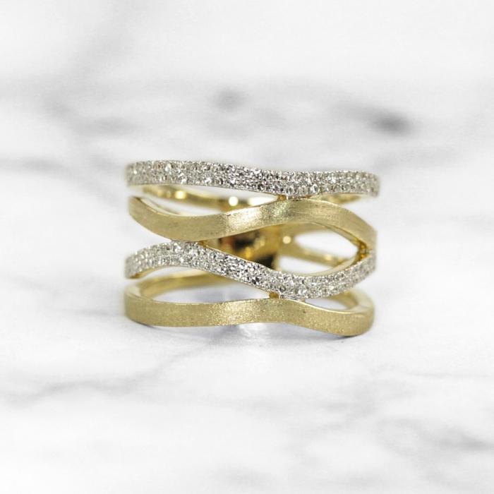 Gold-and-Diamond-Wave-Ring