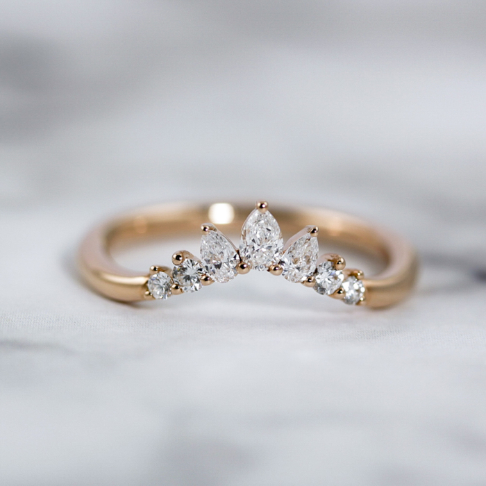 Rose gold and pear diamond ring jacket